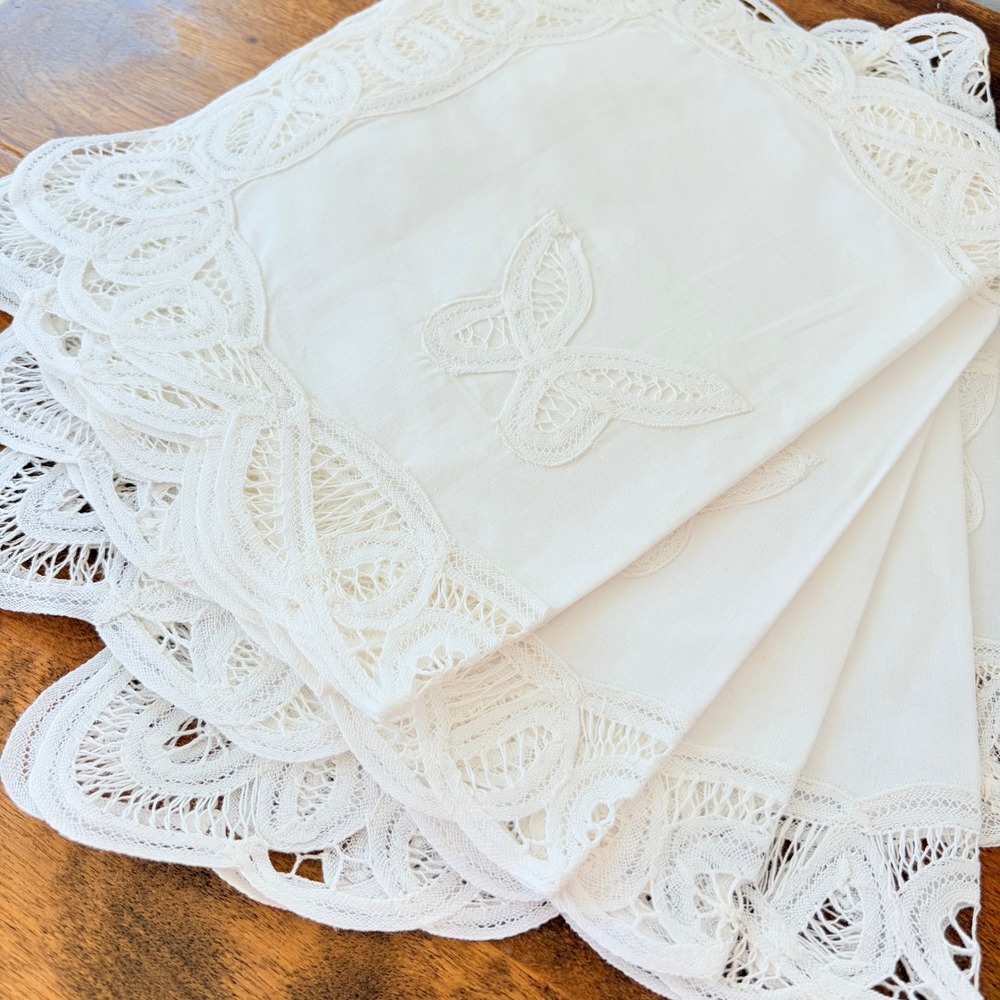 Vintage White Battenberg Lace Butterfly Embroidered Linen Placemats Set of 4
